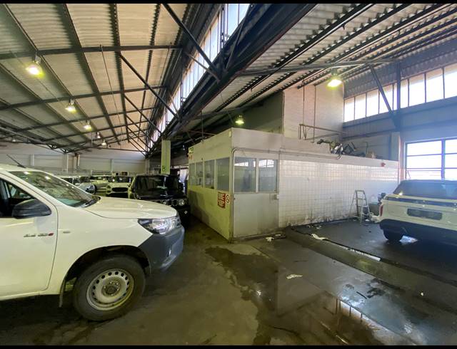 2,917M² WAREHOUSE TO LET IN PAARDEN EILAND